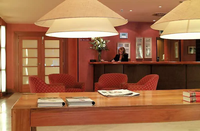 AC Hotel General Álava Vitoria 3*,